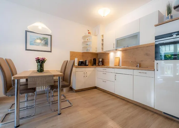 Komfortplus Appartement mit 1 Schlafzimmer und Balkon im Obergeschoss 157