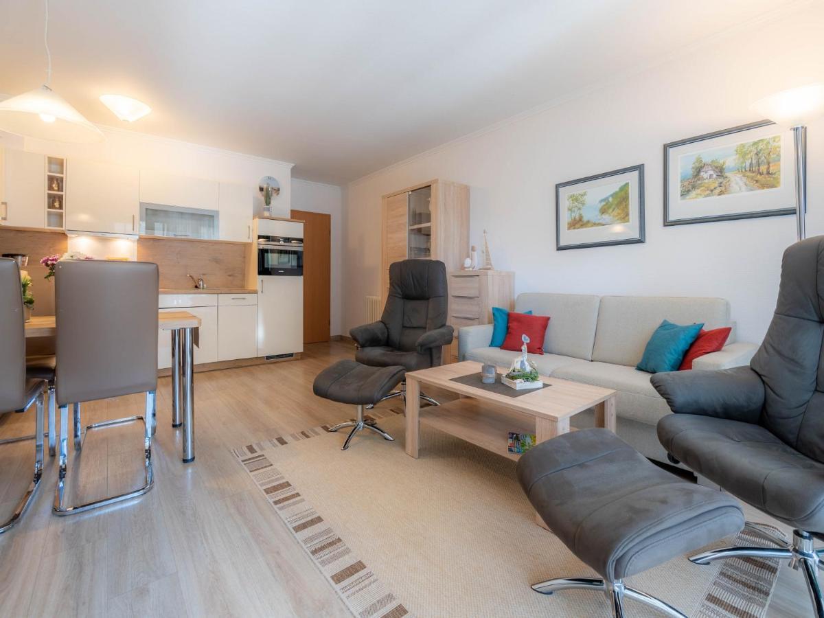 Komfortplus Mit 1 Schlafzimmer Und Balkon Im Obergeschoss 157 Apartment